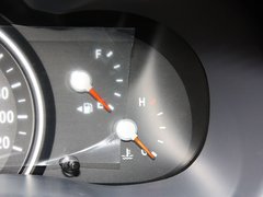 2013款 2.2T 自动 VQ-R舒适版 7座