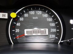 2013款 2.2T 自动 VQ-R舒适版 7座