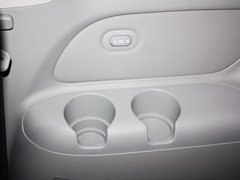 2013款 2.2T 自动 VQ-R舒适版 7座