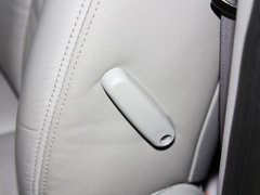2013款 2.2T 自动 VQ-R舒适版 7座