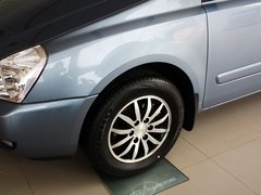 2013款 2.2T 自动 VQ-R舒适版 7座