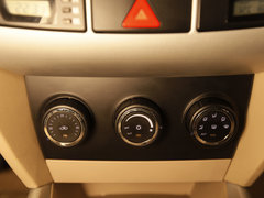 2012款 改款 1.8L 自动 豪华型 5座