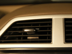 2012款 改款 1.8L 自动 豪华型 5座