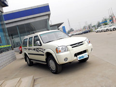 2008款 2.2L 手动 四驱豪华型