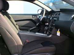 2013款 3.7L 自动 标准型