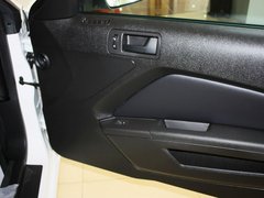 2013款 3.7L 自动 标准型