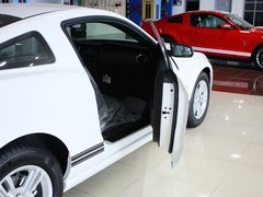 2013款 3.7L 自动 标准型