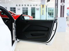 2013款 3.7L 自动 标准型