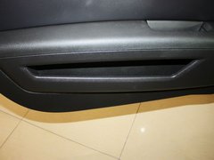 2013款 3.7L 自动 标准型