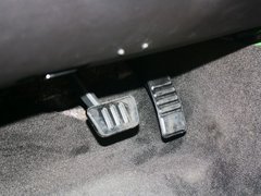 2013款 3.7L 自动 标准型