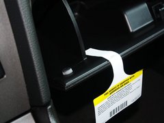 2013款 3.7L 自动 标准型