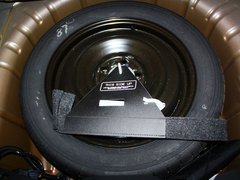 2013款 3.7L 自动 标准型