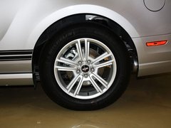 2013款 3.7L 自动 标准型