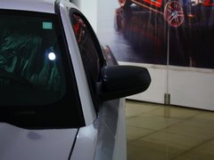 2013款 3.7L 自动 标准型