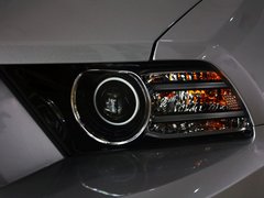 2013款 3.7L 自动 标准型