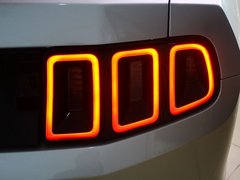 2013款 3.7L 自动 标准型
