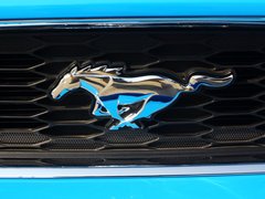 2013款 3.7L 自动 标准型