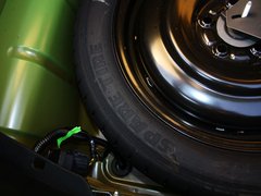 2013款 3.7L 自动 标准型