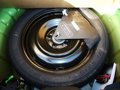 2013款 3.7L 自动 标准型