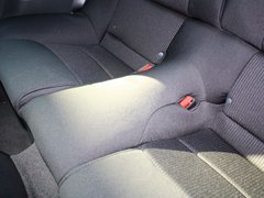 2013款 3.7L 自动 标准型