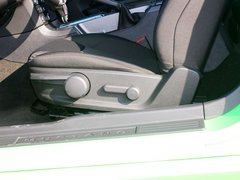 2013款 3.7L 自动 标准型