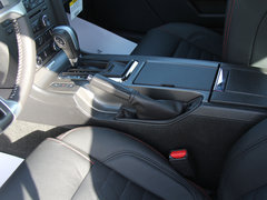 2013款 3.7L 自动 标准型
