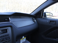 2013款 3.7L 自动 标准型