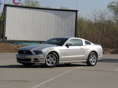 2013款 3.7L 自动 标准型