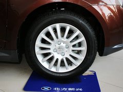 2011款 1.5L 手动 运动影音版