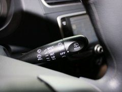 2011款 1.5L 手动 运动影音版