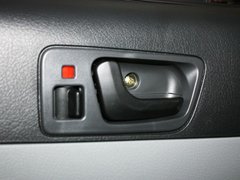 2012款 1.3L 手动 致富版