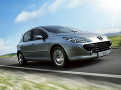 2009款 三厢 1.6L 手动 爱乐版