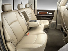 2011款 Ram 1500 5.7L Laramie