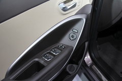 2013款 2.4L 自动 GLS 4WD智能型 5座