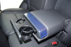 现代胜达 2013款 2.4L 自动 GL 4WD舒适型 5座
