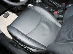 2013款 2.0 自动 两驱豪华版 5座