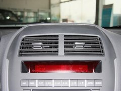 2013款 2.0 自动 两驱豪华版 5座