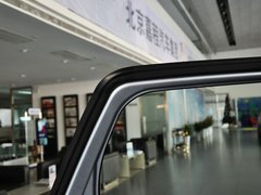 2013款 2.0 自动 两驱豪华版 5座