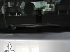 2013款 2.0 自动 两驱豪华版 5座