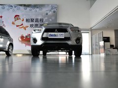 2013款 2.0 自动 两驱豪华版 5座