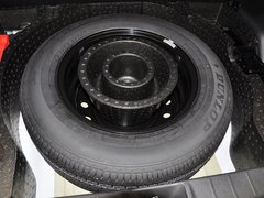 2013款 2.0 自动 两驱豪华版 5座