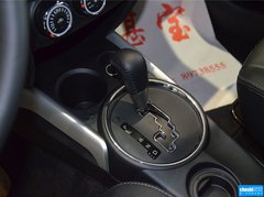 2013款 2.0 自动 两驱豪华版 5座