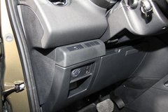 2013款 1.6T 自动 THP至尚版 5座