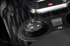2013款 1.6T 自动 THP至尚版 5座