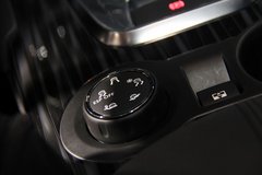 2013款 1.6T 自动 THP至尚版 5座