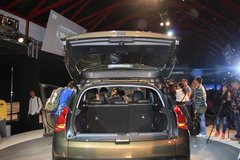 2013款 1.6T 自动 THP至尚版 5座