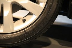 2013款 1.6T 自动 THP至尚版 5座