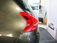 2013款 1.6T 自动 THP至尚版 5座