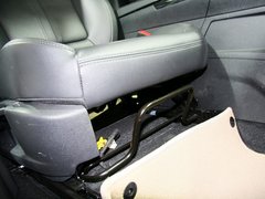 2013款 1.6T 自动 THP至尚版 5座