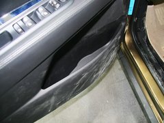 2013款 1.6T 自动 THP至尚版 5座